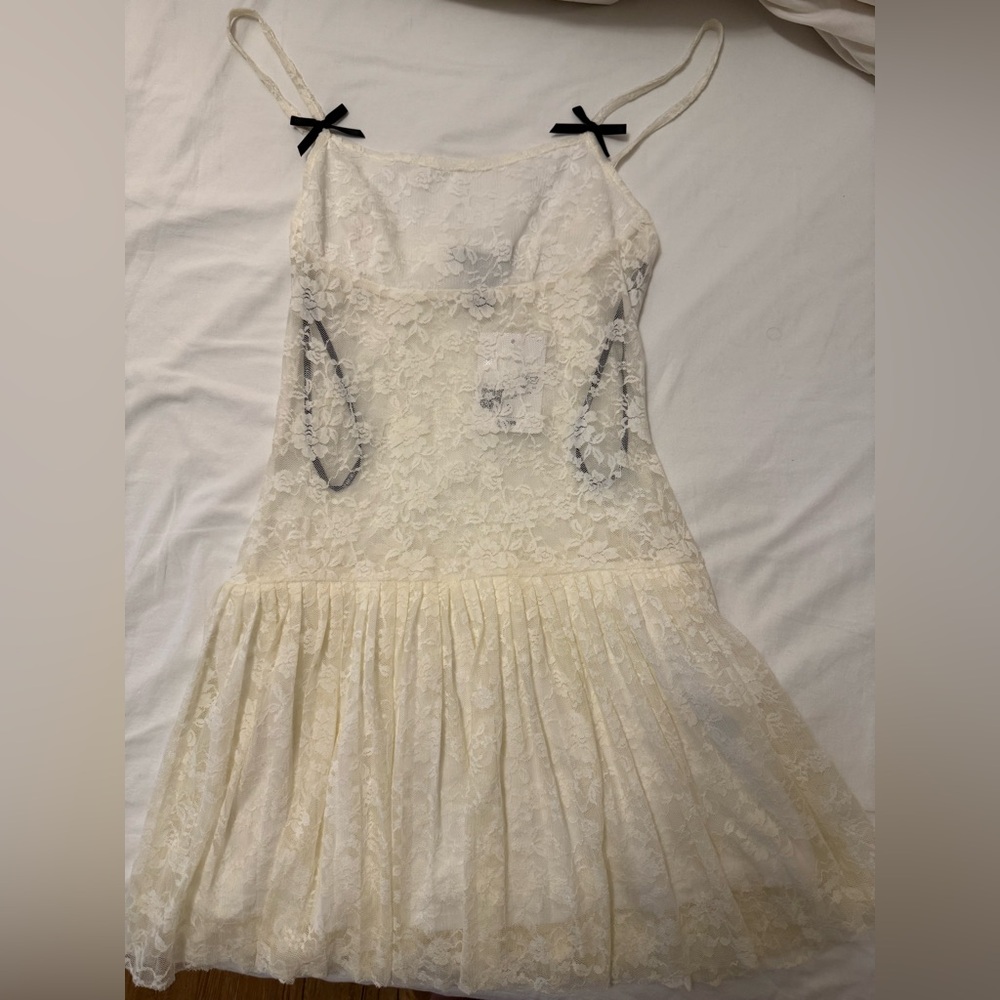 Lace Dress in Cream
